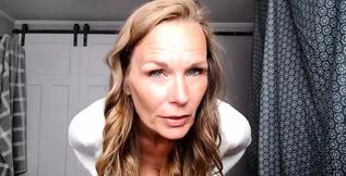 Teacher saw you wanking in class. She gives you something to jerk off to. Countdown included!