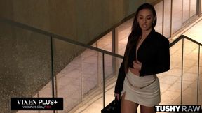 TUSHYRAW Bubble-Butt Baddie Amirah Adara Gets Her Ass Pounded All Night