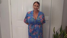 Dirty MILF Feeds Into Your Stepmommy Kink