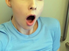 Brunette Solo Webcam Masturbation