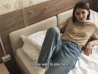 We Just Checked Into the Hotel, and That babe Just now Wanted to Screw