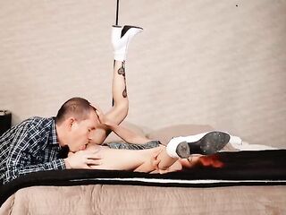 I FUCKED MY BOYFRIEND'S STEPSON AND THIS MAN CAUGHT US WHILE I WAS GETTING HIS SEXY CUM