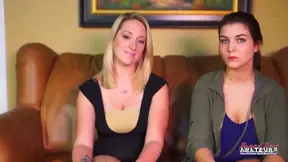 Two hot babes share lucky guy in FFM threesome