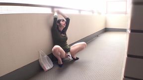 Married Woman Who Can't Move And Her Hips Are Twitching From The Fixed Vibrator With An Aphrodisiac In It 2