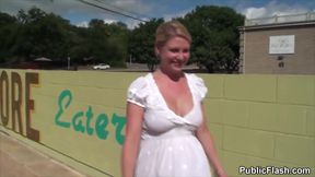 Publicflash - Lynn - Busty Lap Dance