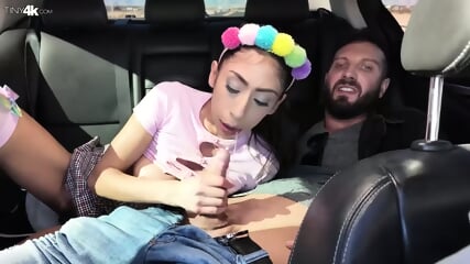 Sona Bella Rideshare Hook Up