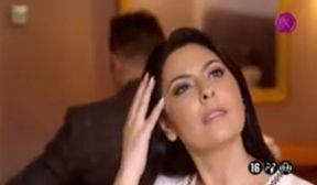 40 years old wife with no panties