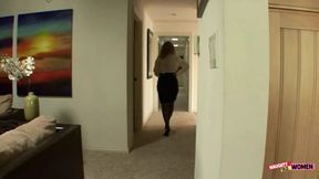 Seeing her hot neighbor jacking off intensely gets this grandmas juicy pussy shivering with lust