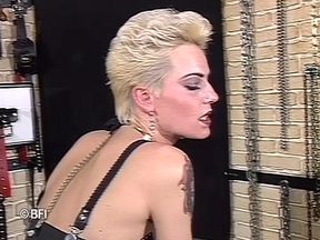 BDSM actions in vintage sessions