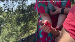 Big Ass Girl takes cock at the viewpoint - so Risky Sex :P