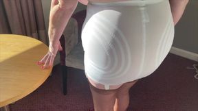 Aunty Sandra Stripping for You All