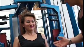 Horny slut at the gym tries to seduce her trainer