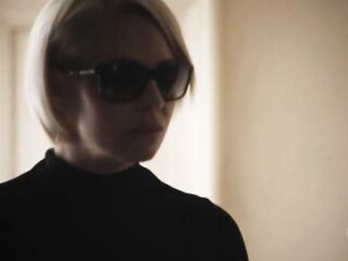 stepmom Sarah and the photoshoot incident