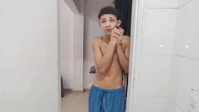 Stepson Masturbates Watching His Stepmother Being Fucked by His Stepfather in the Bathroom