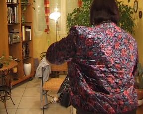 BBW French sluts share sperm after insane threesome