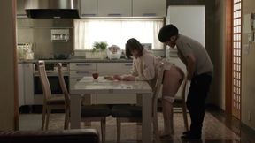 Parents Gone, Daught' Plugs Her Big Ass in Bathroom