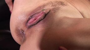 MILF Payton Leigh Hops On A Cock And Gets A Creampie Cumshot