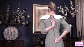 Busty British MILF Cougar Holly Kiss Enjoys a Filty Office Wank in Nylons