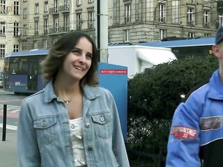 Zaliczyłem prawdziwą aktorkę porno we WROCŁAWIU, zamknięty sex shop zmienił wszystko - POLSKIE PORNO